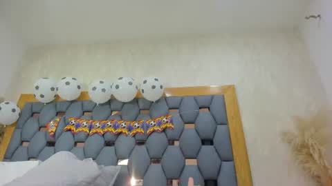 crystal_sm online show from July 6, 1:24 am