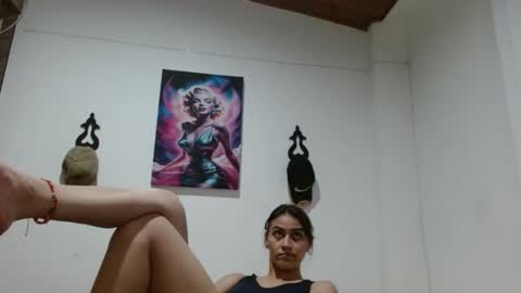 Crystal Blaze online show from April 24, 2:36 am