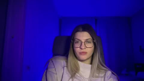 crystalblush01 online show from March 26, 5:40 pm