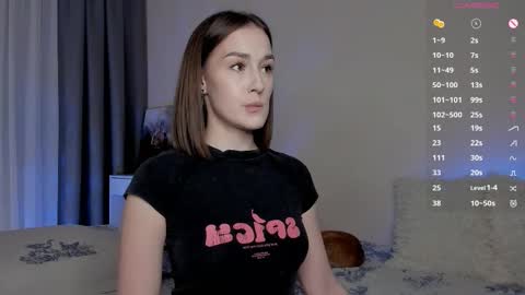 Snapshot of crystalcandies chatting on November 23, 2:17 pm Arina online show from November 23, 2:17 pm