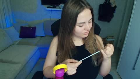 crystalemily online show from April 27, 7:12 pm