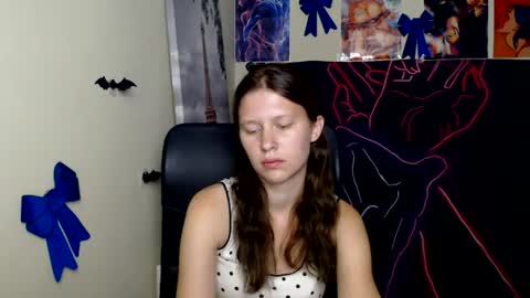 Stella online show from July 28, 4:39 pm