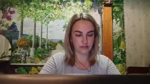 Julianna online show from March 28, 5:34 pm