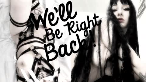 Snapshot of crystalsomnia chatting on November 9, 8:51 pm Sasha Make me moan with patterns good music here online show from November 9, 8:51 pm