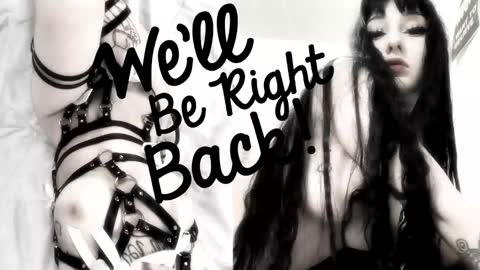 Snapshot of crystalsomnia chatting on December 14, 11:26 am Sasha Make me moan with patterns good music here online show from December 14, 11:26 am