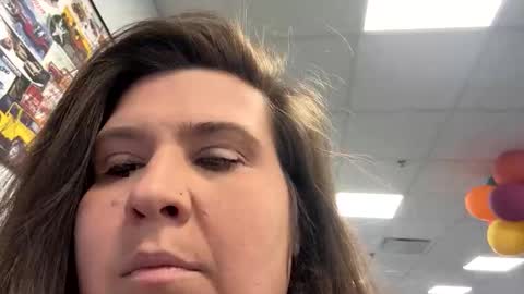 Snapshot of crystalspring chatting on October 31, 3:35 pm crystalspring online show from October 31, 3:35 pm