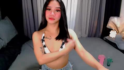 bea takashi  online show from October 19, 12:28 pm