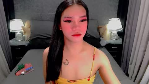 bea takashi  online show from February 28, 8:59 am