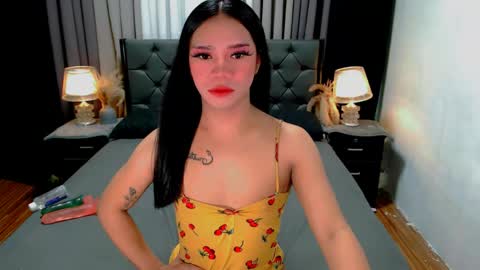 bea takashi  online show from June 8, 9:42 am