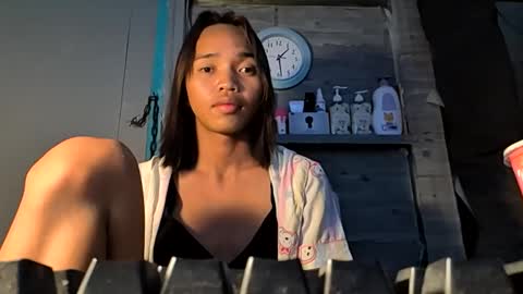 Lauren online show from November 30, 5:28 pm