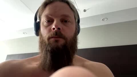 Snapshot of ct974597 chatting on March 12, 3:40 pm ct974597 online show from March 12, 3:40 pm