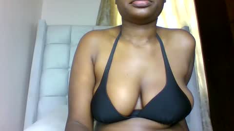 Snapshot of ctrl_cheeks chatting on December 5, 7:05 am ctrl_cheeks online show from December 5, 7:05 am