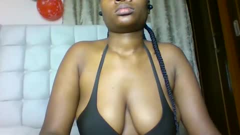 Snapshot of ctrl_cheeks chatting on December 21, 2:19 am ctrl_cheeks online show from December 21, 2:19 am