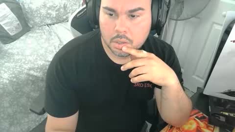 Snapshot of ctron787 chatting on February 2, 5:44 pm ctron787 online show from February 2, 5:44 pm