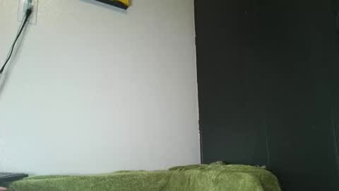     online show from March 5, 2:51 am