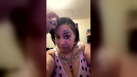 cubanma47 online show from April 10, 12:16 am