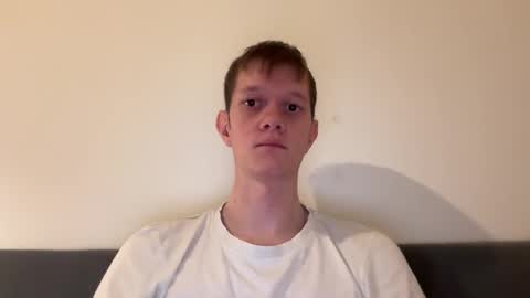 Snapshot of cube93 chatting on October 11, 9:02 pm cube93 online show from October 11, 9:02 pm