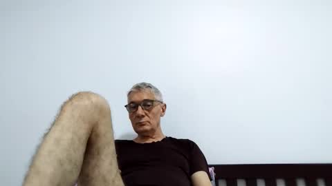 Snapshot of cucaio18 chatting on May 19, 12:16 am BIG UNCUT HARD COCK online show from May 19, 12:16 am