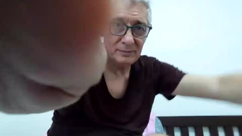 Snapshot of cucaio18 chatting on June 14, 2:24 am BIG UNCUT HARD COCK online show from June 14, 2:24 am