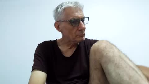 Snapshot of cucaio18 chatting on July 13, 11:51 pm BIG UNCUT HARD COCK online show from July 13, 11:51 pm