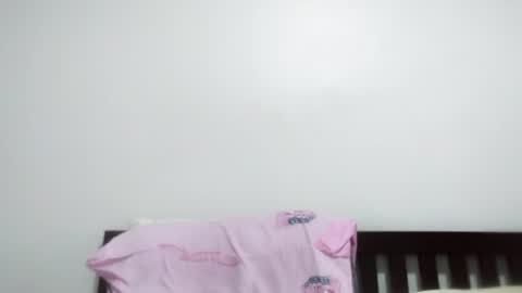Snapshot of cucaio18 chatting on July 29, 1:04 am BIG UNCUT HARD COCK online show from July 29, 1:04 am