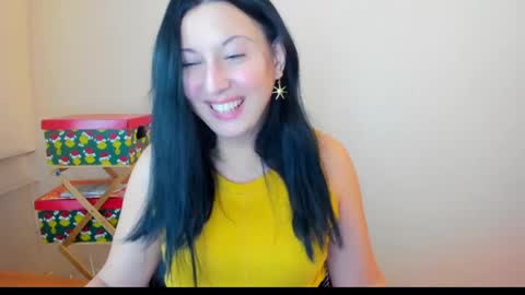 Snapshot of cuckqueenxxl chatting on July 10, 2:19 pm HELEN online show from July 10, 2:19 pm