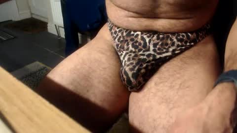 Snapshot of cucumberlad2018 chatting on January 22, 7:46 am Tips WellCUM - Hot Bi Curious - ask Privates online show from January 22, 7:46 am