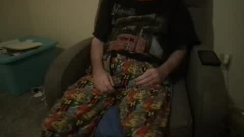 Snapshot of cuddlefuckxxx chatting on April 10, 9:58 am CuddleFuckXXX online show from April 10, 9:58 am