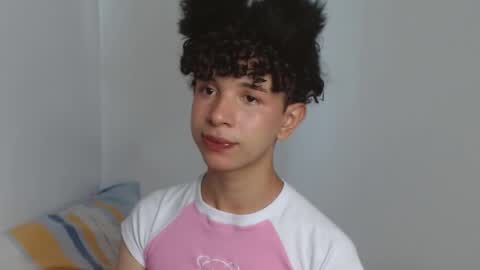 Cuddly online show from December 5, 4:55 pm