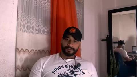 Snapshot of culoculito341910 chatting on June 5, 2:34 pm bebe online show from June 5, 2:34 pm