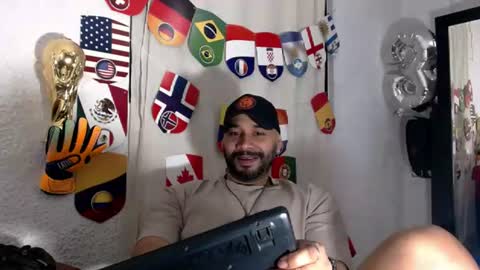 Snapshot of culoculito341910 chatting on June 24, 7:29 am bebe online show from June 24, 7:29 am