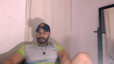 Snapshot of culoculito341910 chatting on June 27, 12:22 pm bebe online show from June 27, 12:22 pm