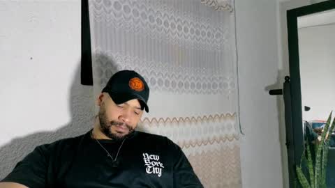 Snapshot of culoculito341910 chatting on July 23, 10:46 am bebe online show from July 23, 10:46 am