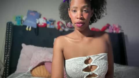 cum2charmxx online show from February 2, 1:54 pm