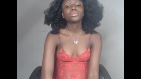 Snapshot of cum_ebony_xsecret chatting on October 22, 9:20 am sophie online show from October 22, 9:20 am