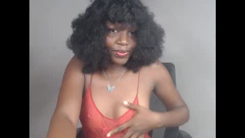 Snapshot of cum_ebony_xsecret chatting on October 23, 8:13 am sophie online show from October 23, 8:13 am