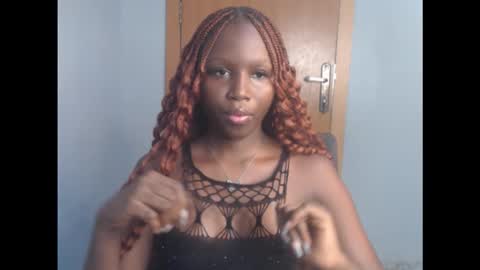Snapshot of cum_ebony_xsecret chatting on November 10, 7:18 am sophie online show from November 10, 7:18 am