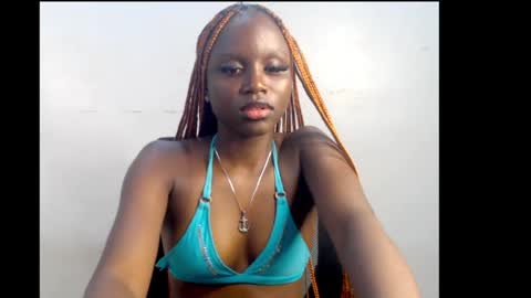sophie online show from June 3, 3:06 pm