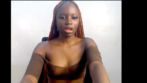 sophie online show from June 10, 7:07 am