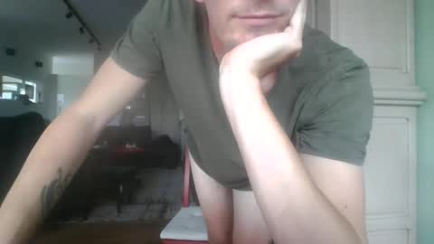 cum_swallow_bi online show from May 31, 3:08 pm