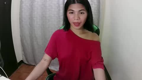 Snapshot of cum_swallowerxx69 chatting on October 12, 8:57 am SASSY online show from October 12, 8:57 am