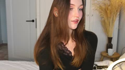 fansly -  lilyband online show from January 12, 9:14 am