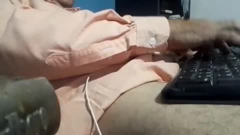 Snapshot of cumbian_chero chatting on November 19, 5:29 am cumbian_chero online show from November 19, 5:29 am