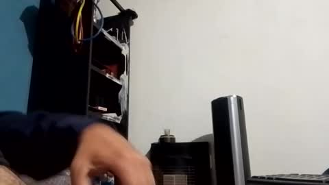 Snapshot of cumbian_chero chatting on February 5, 12:15 am cumbian_chero online show from February 5, 12:15 am