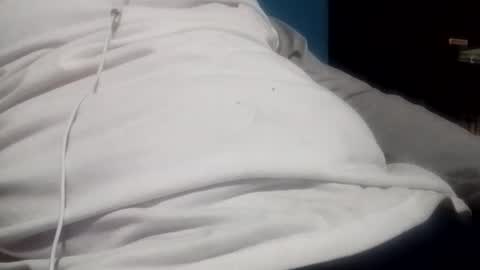 Snapshot of cumbian_chero chatting on February 8, 2:37 am cumbian_chero online show from February 8, 2:37 am