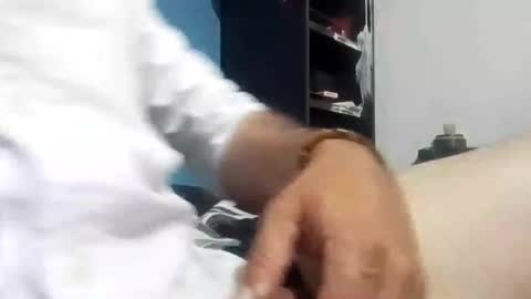 Snapshot of cumbian_chero chatting on March 2, 11:55 pm cumbian_chero online show from March 2, 11:55 pm