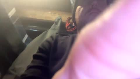 Snapshot of cumfacialxxx chatting on December 13, 3:54 pm cumfacialxxx online show from December 13, 3:54 pm