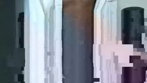 XXXBIGBLACKDICCK online show from September 15, 8:14 am