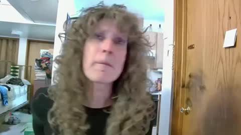 Snapshot of cumfornikki chatting on January 25, 7:49 pm Nikki online show from January 25, 7:49 pm