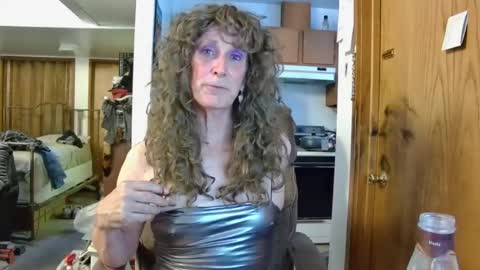 Nikki online show from July 25, 1:08 pm